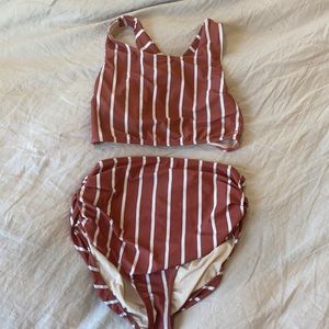 Albion game changer top and ruched bottom